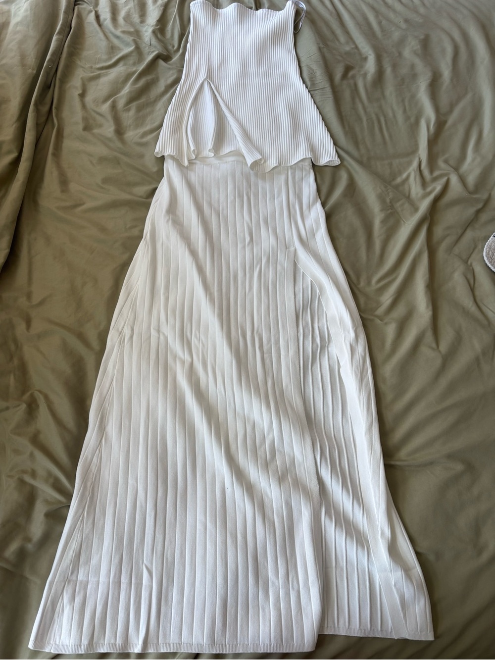 Sabo Saria Skirt Set in White - Picture 3 of 3